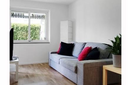 1 rok i villa i Segeltorp – allt ingår