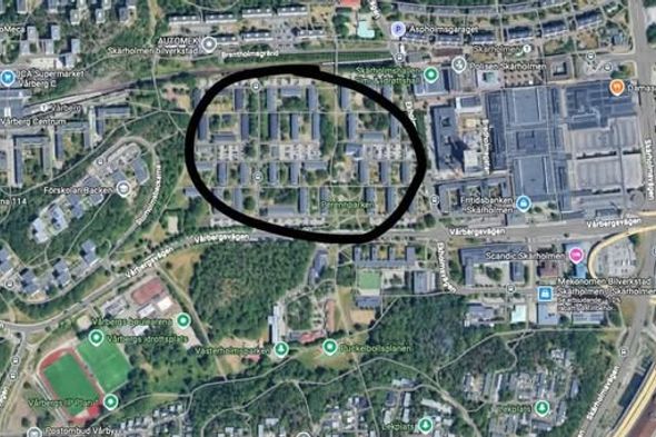 Rymlig 2:a i Skärholmen med balkong